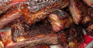Slow Cooker Barbequed Beef Ribs
